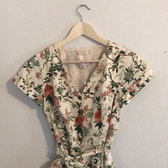 gal meets glam sophia